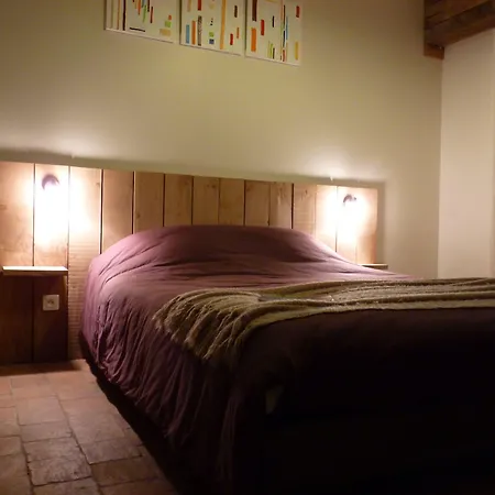 Bed & Breakfast D'hotes Le Chateau Rouge Saint-Germain-sur-Moine