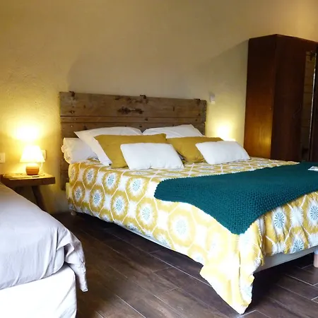 Bed & Breakfast D'hotes Le Chateau Rouge 3*