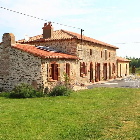 Bed and Breakfast D'hotes Le Chateau Rouge