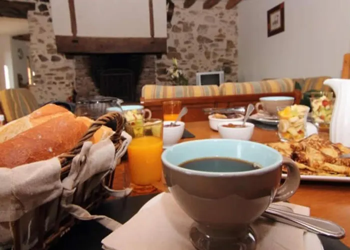 D'hotes Le Chateau Rouge 3* Saint-Germain-sur-Moine