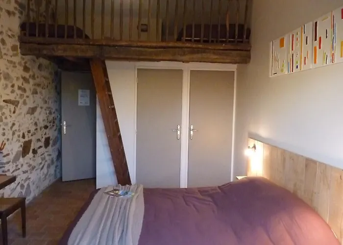 Bed & Breakfast D'hotes Le Chateau Rouge