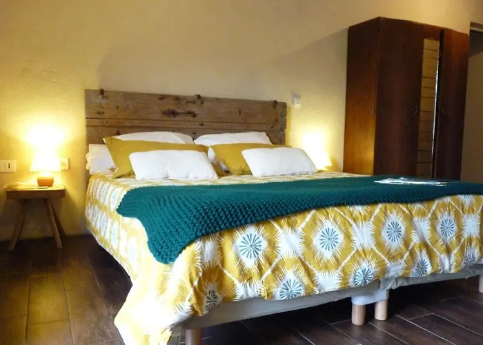 Bed & Breakfast D'hotes Le Chateau Rouge