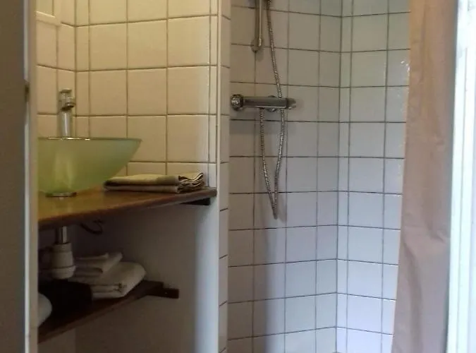 Bed & Breakfast D'hotes Le Chateau Rouge